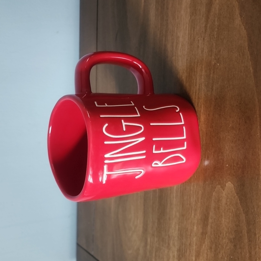 Rae Dunn "Jingle Bells" mug‎